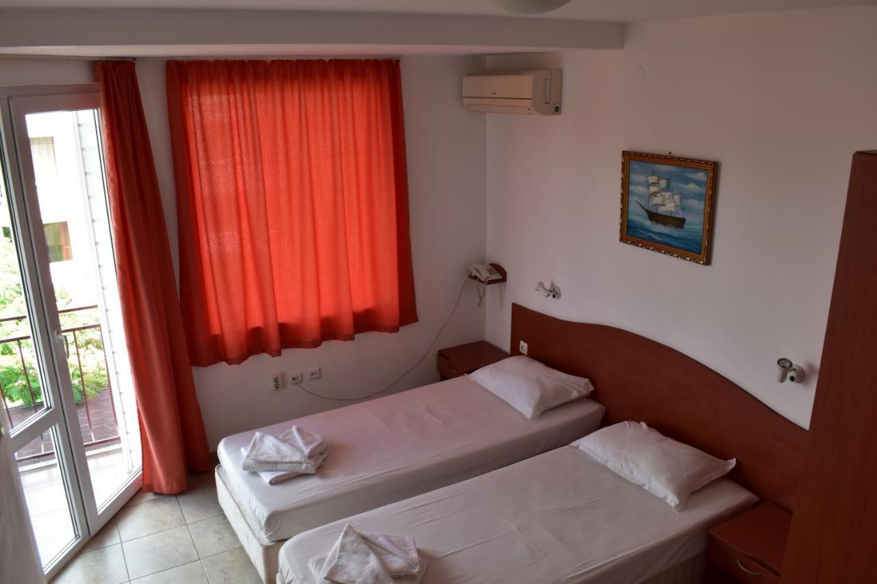 Hotel Morski Dar クラネヴォ エクステリア 写真